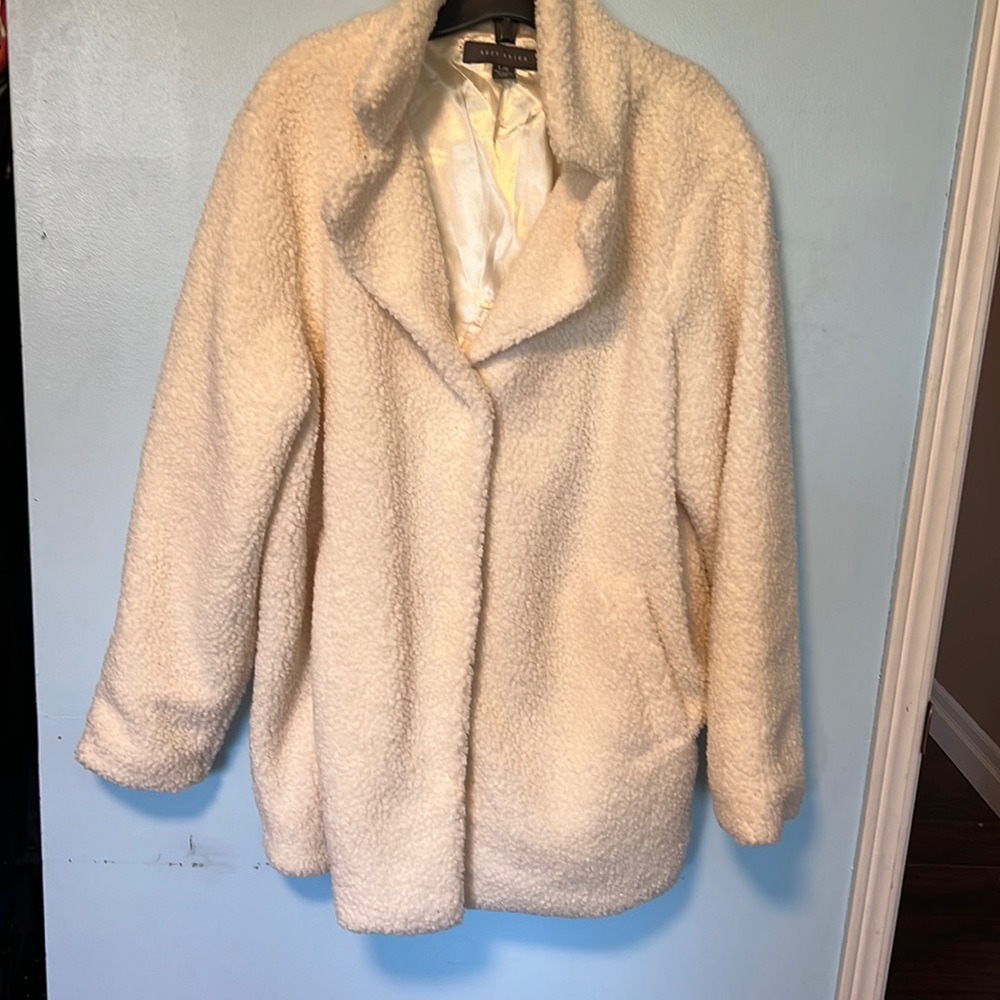 Suzy shier teddy coat - size large